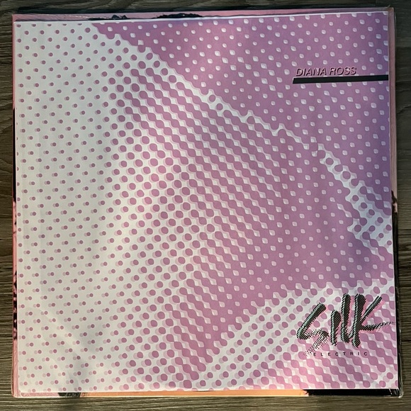 Diana Ross Silk Electric Vinyl Record/Album with Inserts - Picture 3 of 5